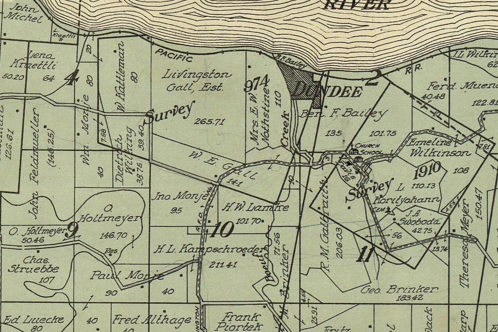 Historic plat map showing W.E. Gall's land near Dundee